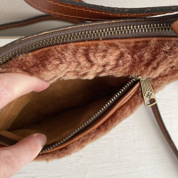 Patricia Nash Paullo Small Crossbody Shoulder Bag Brown Sherpa Leather Sheepskin - Picture 3 of 11